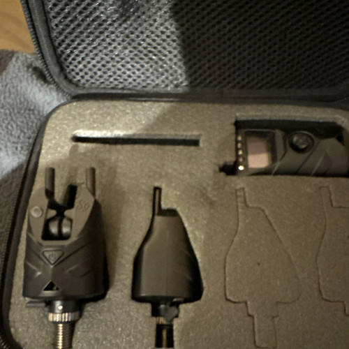 Tackle bite alarms - s9, x2